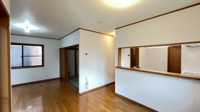 川越市大字砂中古戸建リビングダイニング2