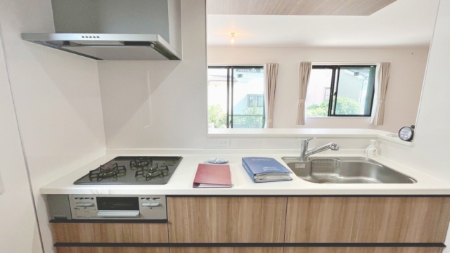 川越市寺尾中古戸建　カウンターキッチン1