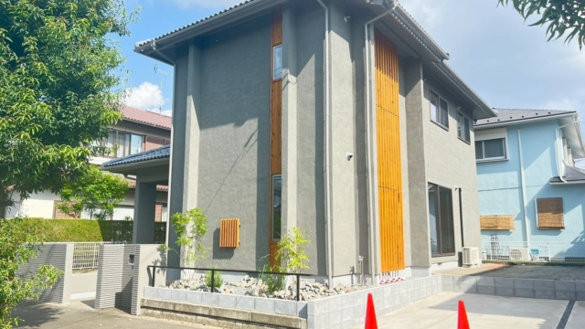 狭山市柏原中古戸建 外観1