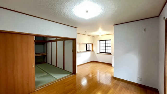 川越市大字砂中古戸建リビングダイニング1